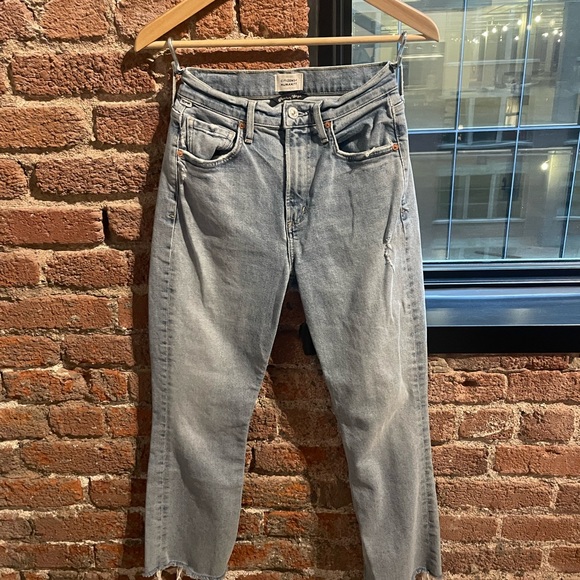 CITIZENS OF HUMANITY ISOLA CROPPED JEAN SIZE 24 - Picture 2 of 7